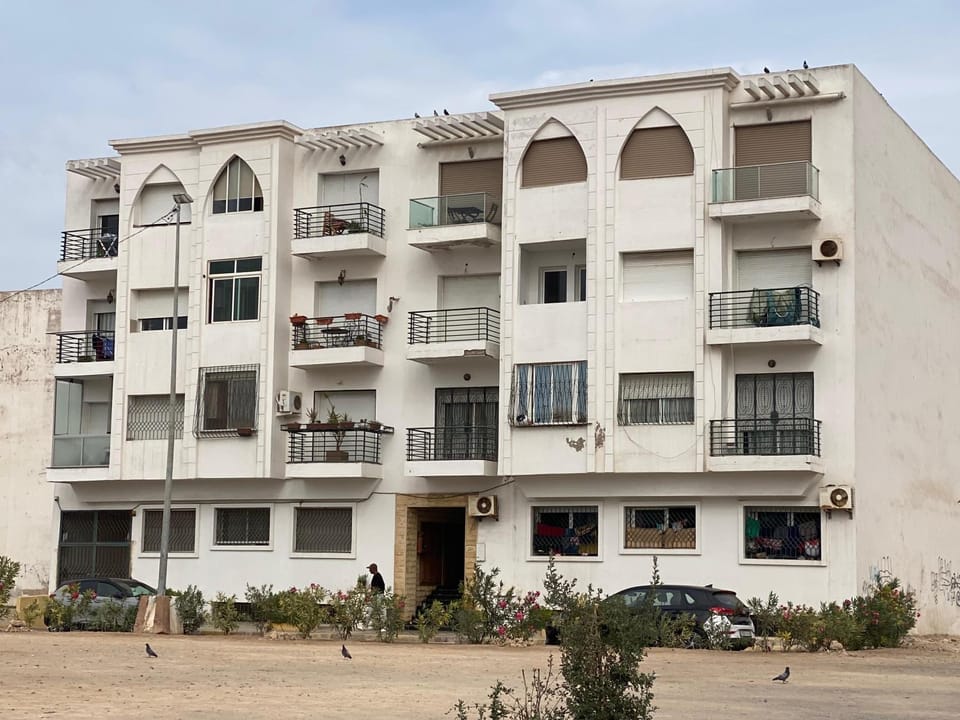 Property building, Bird's eye view