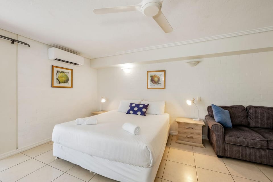 Shoreline Apartments - Unit 4a Apartment in Bargara