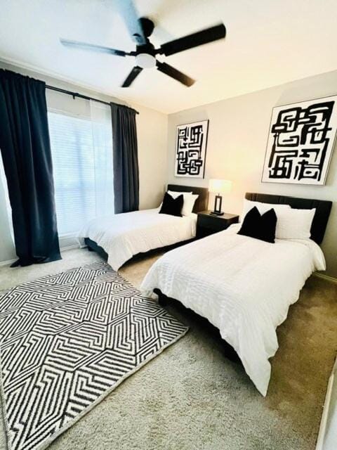 Spacious Centrally Located with Heated Pool House in Frisco