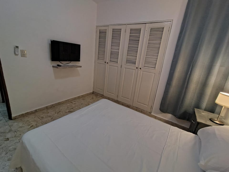 Comfortable and quiet double room Apartment in Santo Domingo
