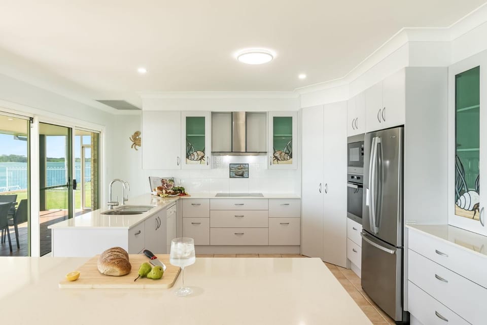 Kitchen or kitchenette, oven, stove