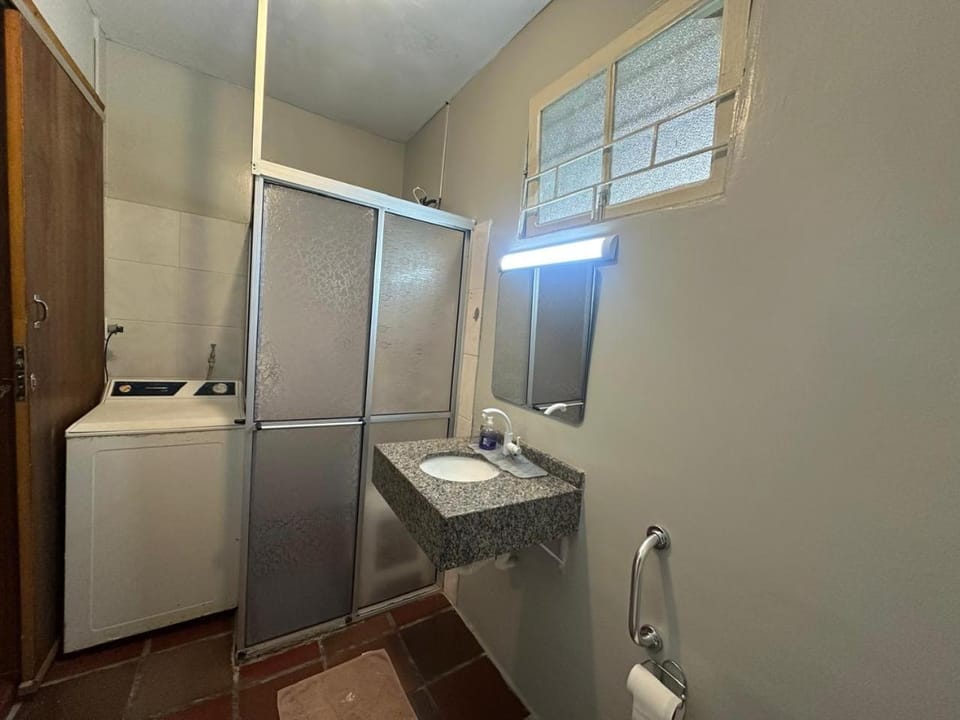 Toilet, washing machine