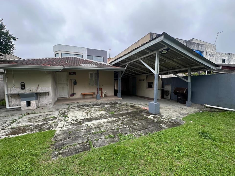 Property building, Day, Garden