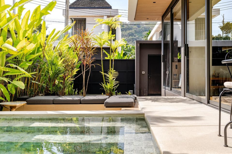 Garden, Swimming pool