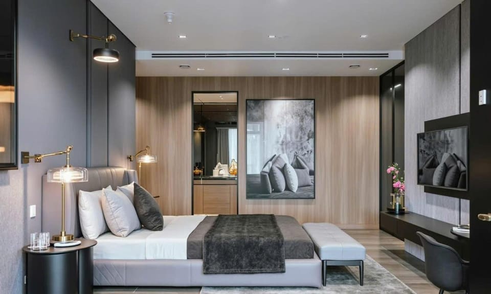 Bed, Photo of the whole room, Bedroom
