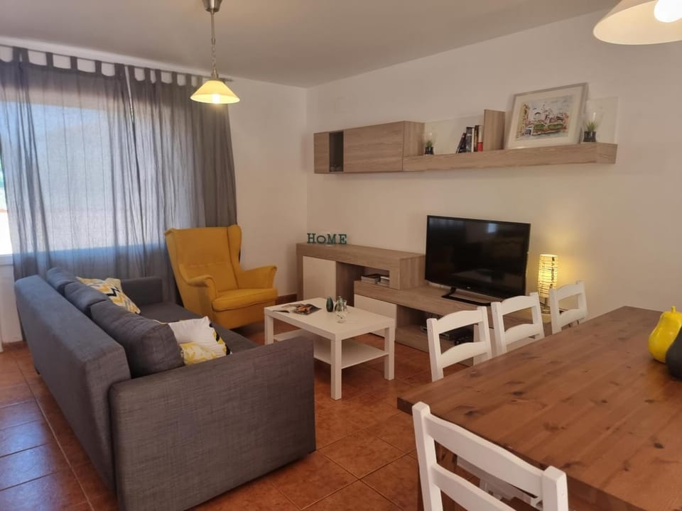 Casa en el corazón de L'Escala con terraza - HISP-236-11 House in L'Escala