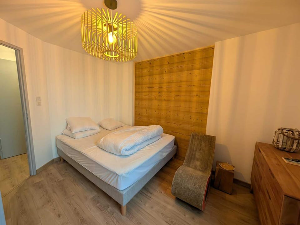 Superbe logement skis aux pieds, calme avec parking, près Montgenèvre - FR-1-445-233 Apartment in Montgenèvre