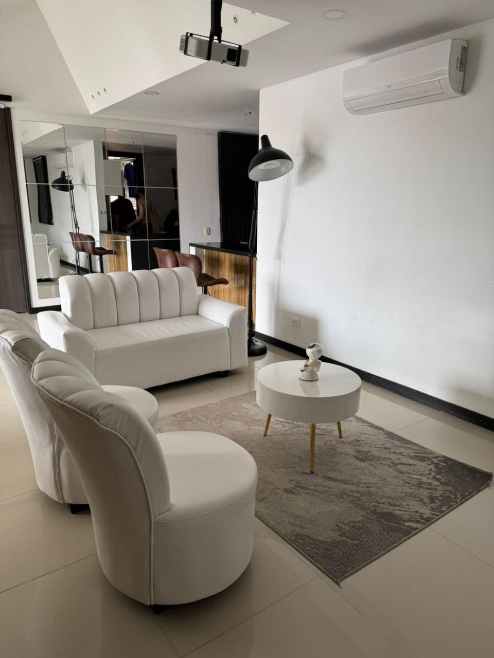 Apartamento amoblado en Pance Apartment in Cali