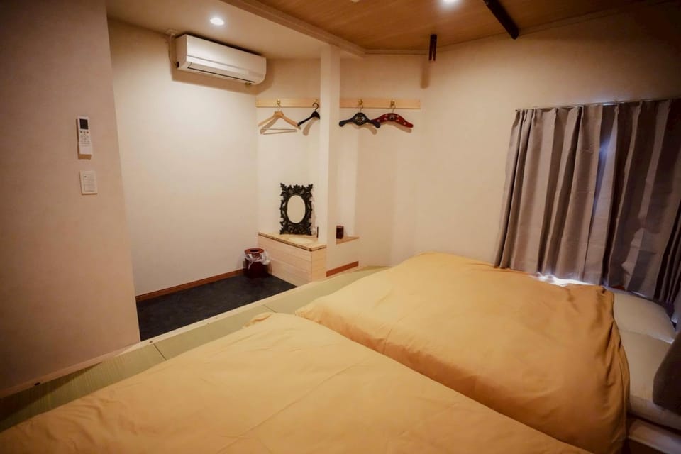 -東京 上野 秋葉原 直通-Private SAUNA&外気浴-北浦和1分-MAX5名-平日連泊割引 Villa in Saitama