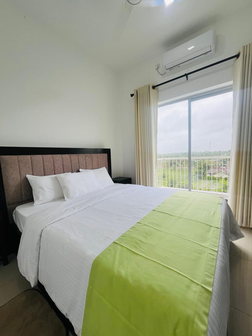 Celestial Negombo Pool View Resort Apartments Apartment in Negombo