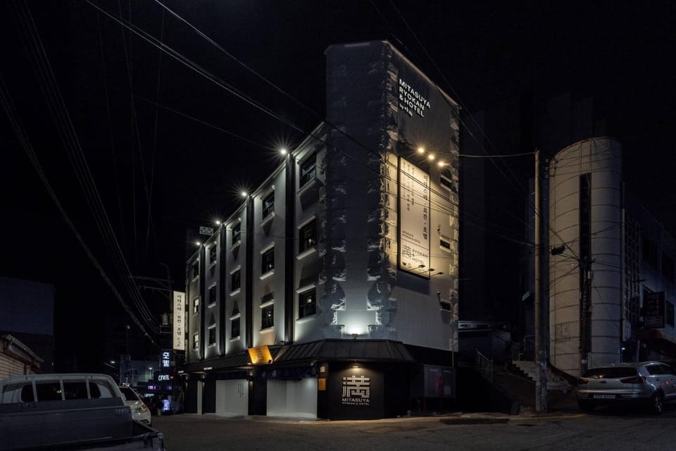Pyeongtaek Mitasuya Rokan Hotel by Anook Songtan Station Hotel in Pyeongtaek-si