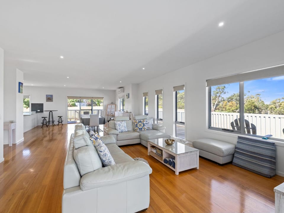 On The Rise House in Inverloch