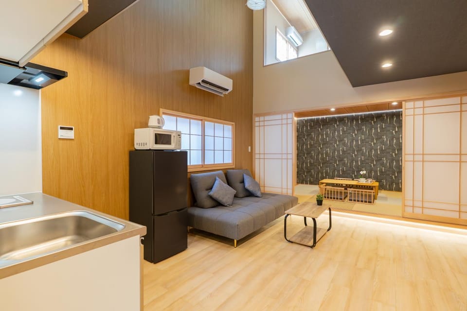 Kitchen or kitchenette, Living room, Seating area