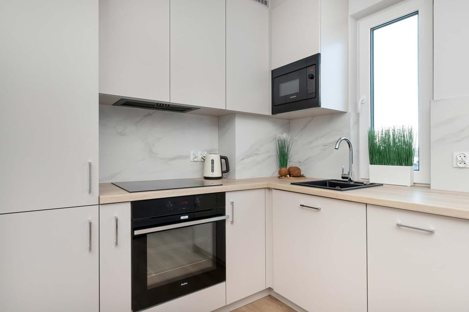 Coffee/tea facilities, Kitchen or kitchenette, dishwasher, oven, pet friendly, stove