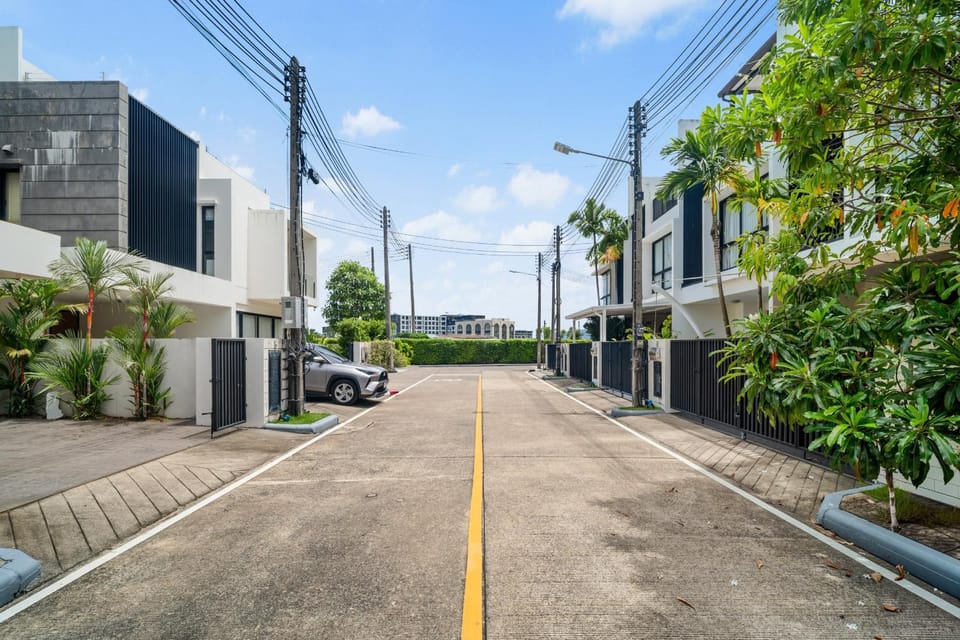 Laguna Parkside Residences by Banyan Living House in Choeng Thale