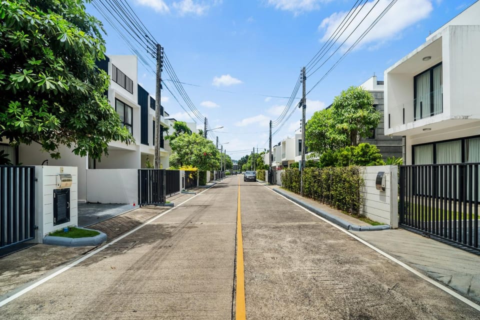 Laguna Parkside Residences by Banyan Living House in Choeng Thale
