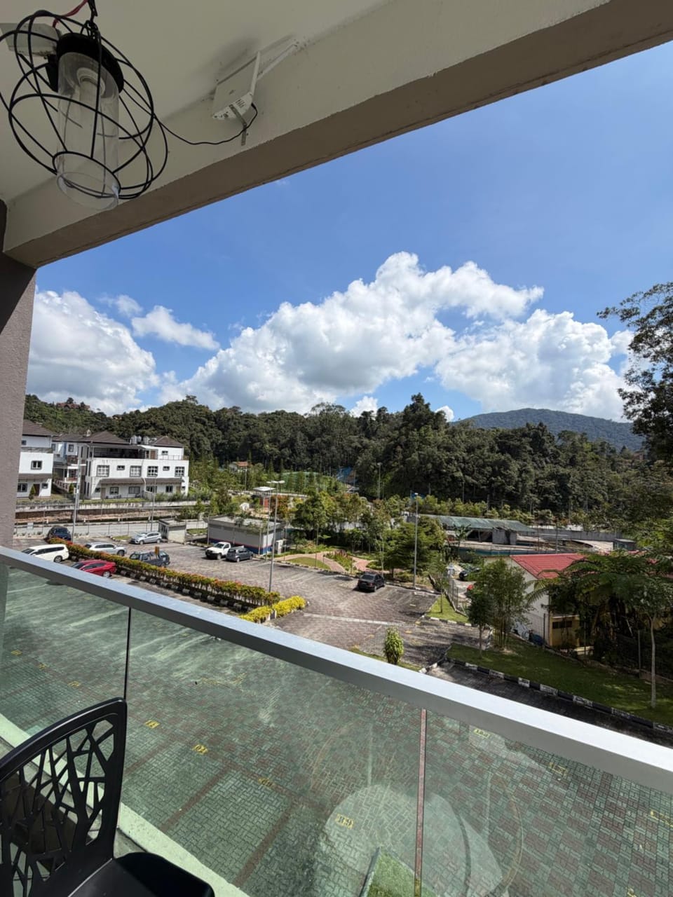 AYAAN ELITE Fifa Home with free parking & Ps4 Gaming and Netflix Apartment in Tanah Rata
