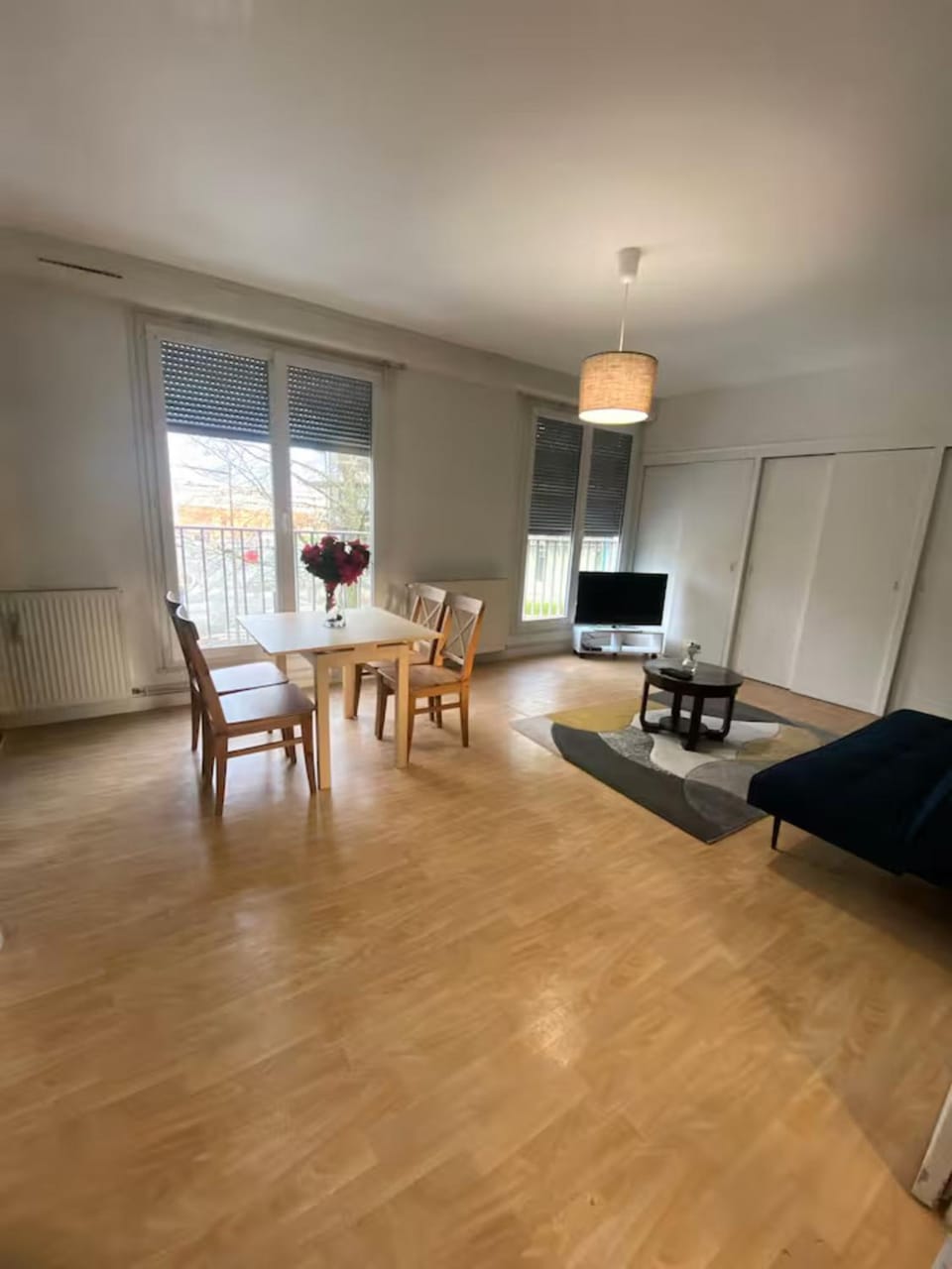Property building, TV and multimedia, Living room, Dining area