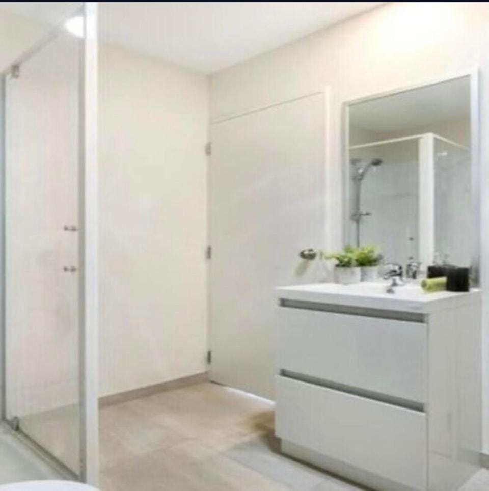 Cozy Ensuite Room Vacation rental in Auckland