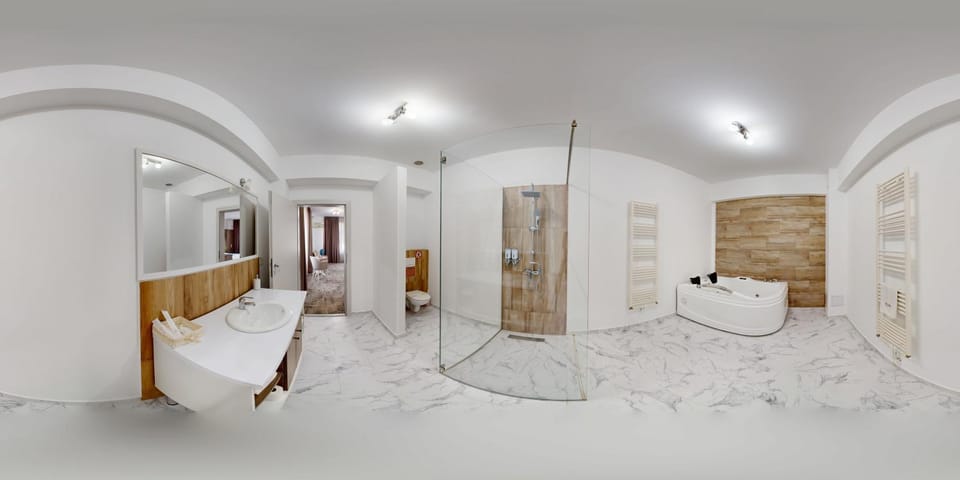 Royal Hotel & Events Hotel in Dolj County, Romania