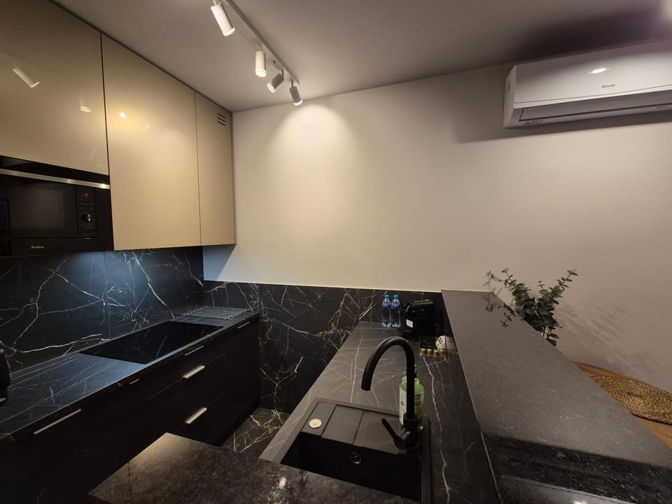 Kitchen or kitchenette, stove