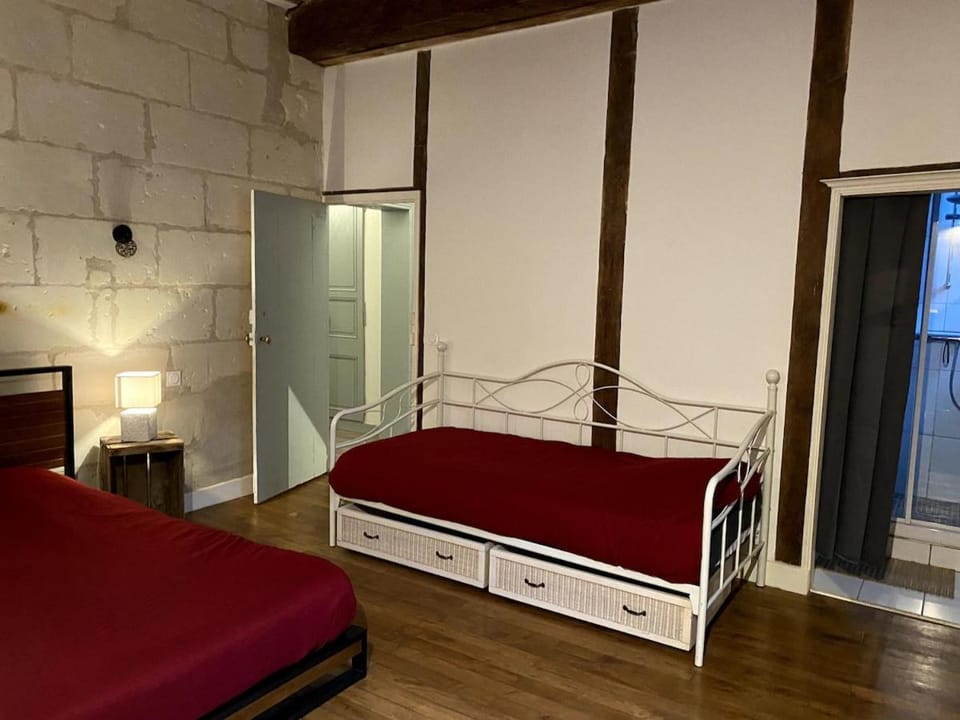 Charming 3 star gîte En 1737 House in Centre-Val de Loire