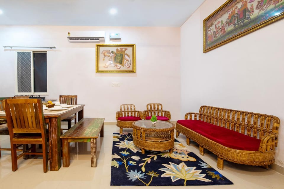 Alaya Stays Colonel Retreat 3 BHK Hideaway with Private Pool & Gardens Near Ubeshwar Mahadev Temple Villa in Gujarat