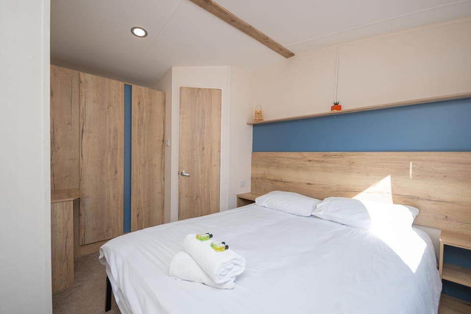 St Andrews Seton Sands Sleeps 8 Fast Wi-Fi House in Scotland