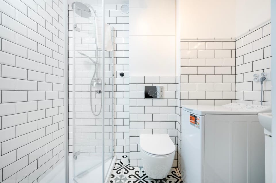 Shower, Toilet, Bathroom, washing machine