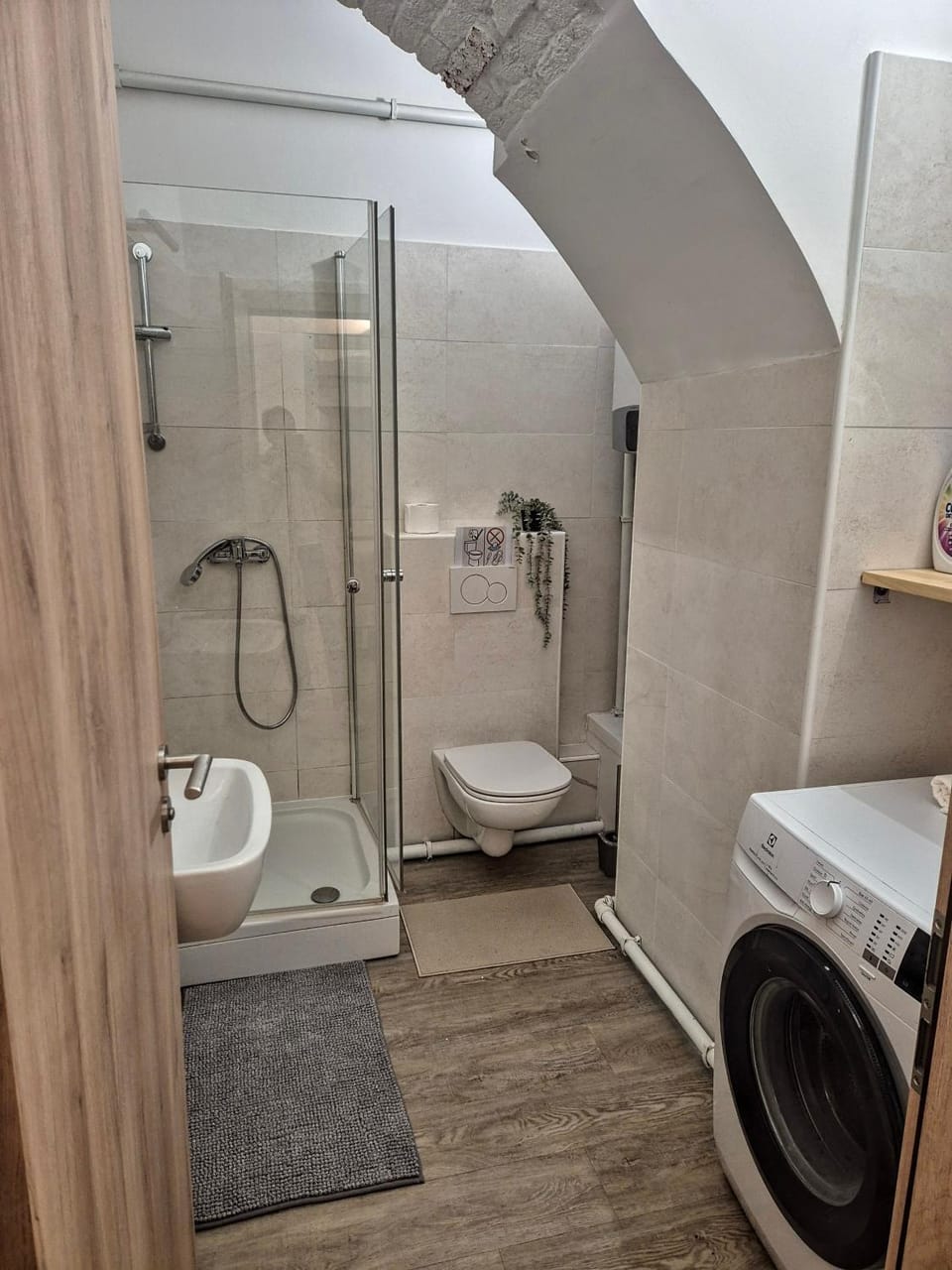 Shower, Toilet, washing machine
