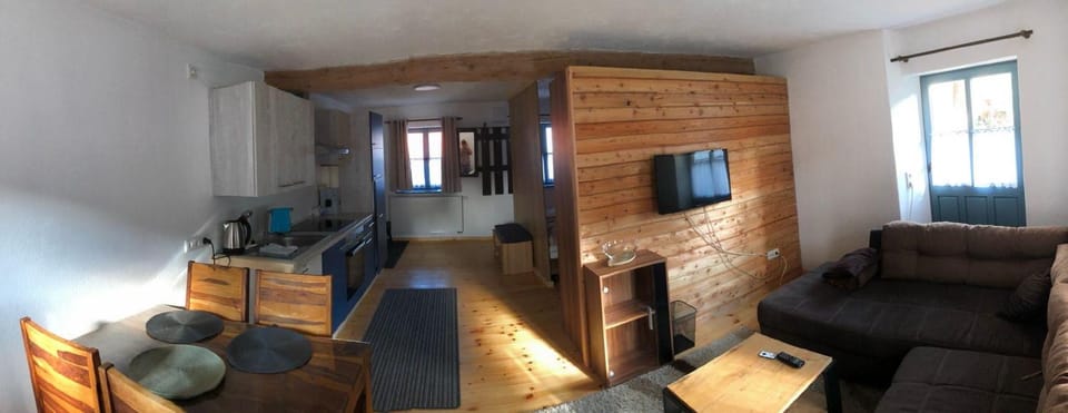 Kitchen or kitchenette, Living room, Photo of the whole room, Seating area, Dining area
