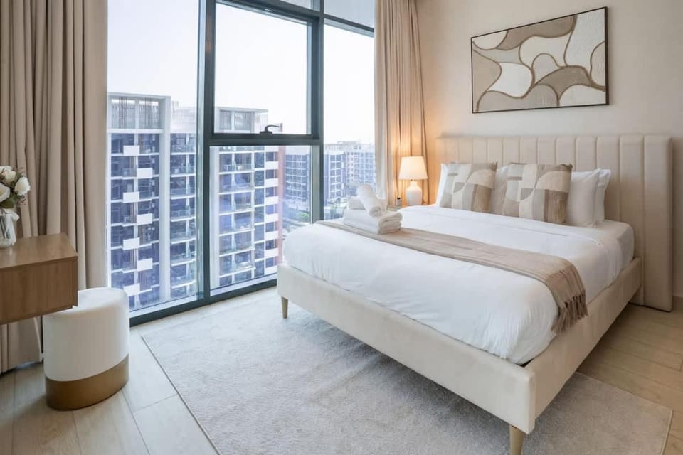 Airstay - Bright Top-Floor 1BR - Azizi Riviera 8 - Monthly Offer Available! Apartment in Dubai