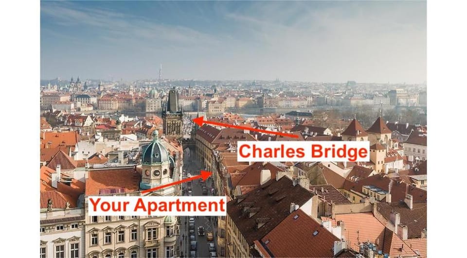 Huge 4 Rooms Charles Bridge Apartment Apartment in Prague