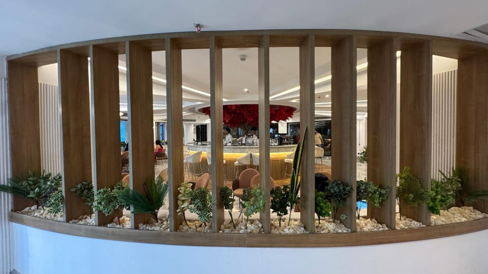 Lounge or bar