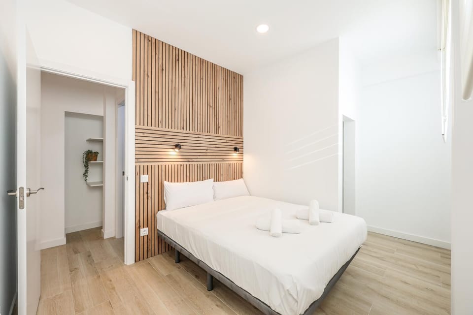 Bed, Photo of the whole room, Bedroom, wardrobe