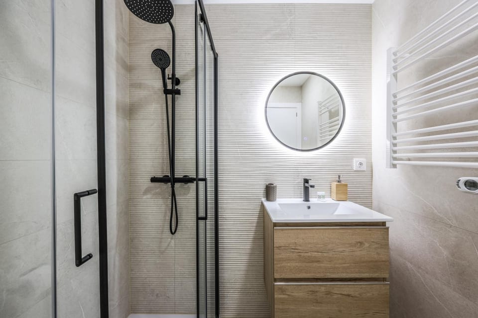 Shower, Bathroom