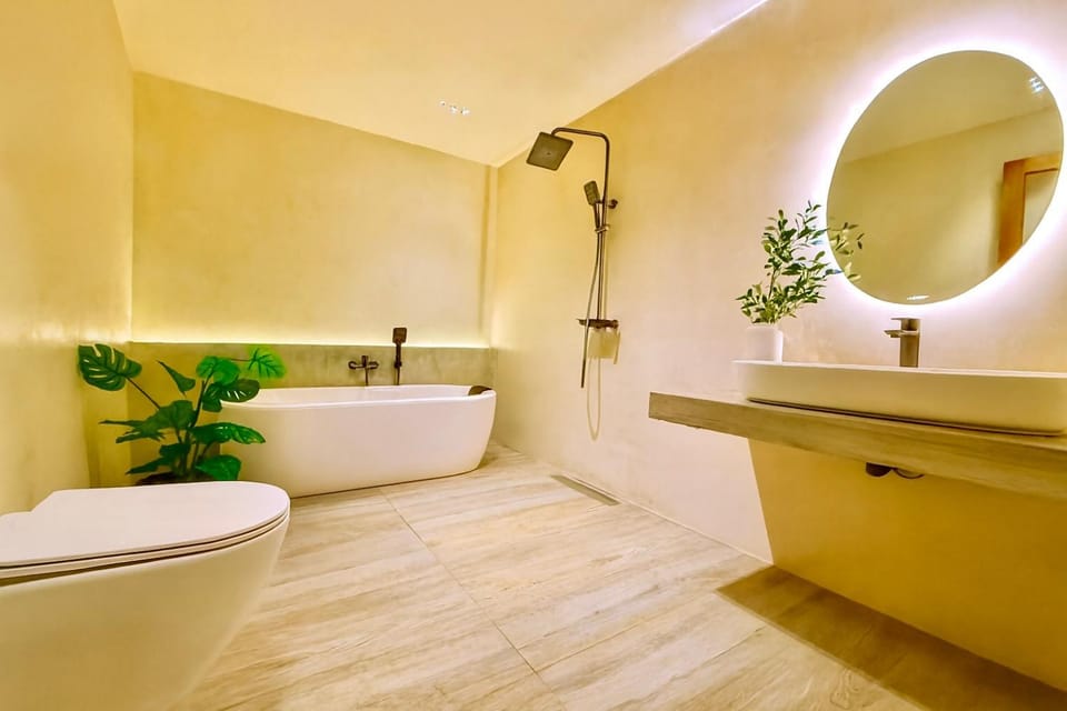 Shower, Toilet, Bathroom, Bath
