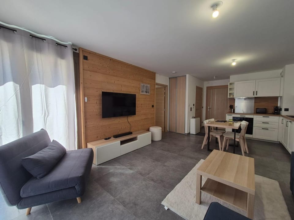 Charmant 2P Centre, Balcon & Parking Apartment in La Plagne-Tarentaise