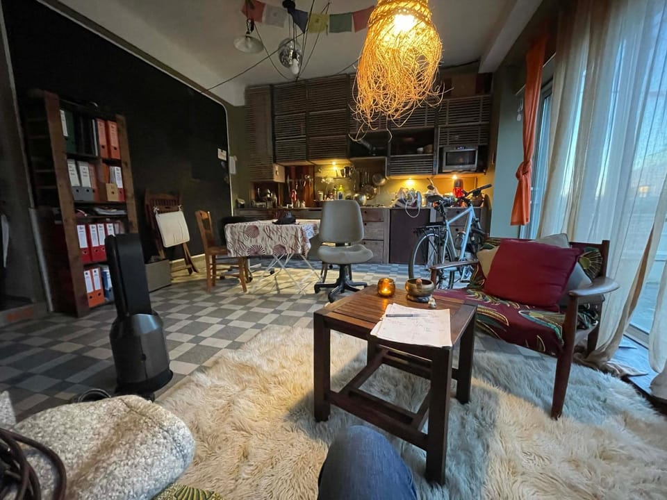 Communal lounge/ TV room