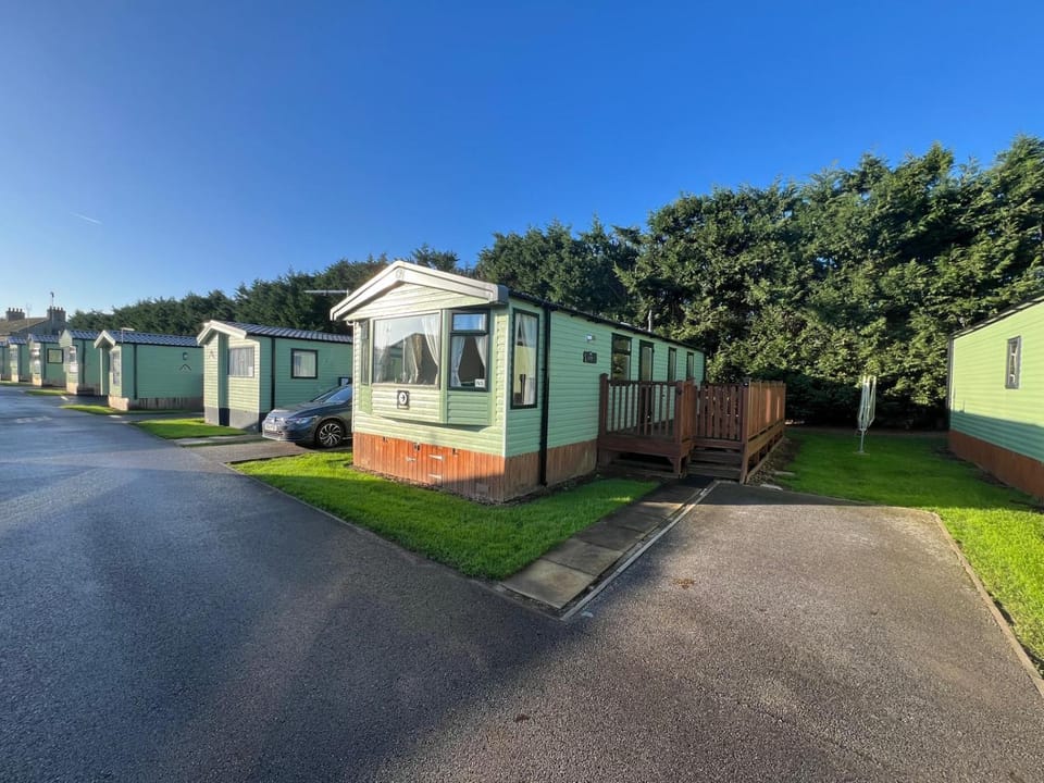 Holiday home by the river Nidd 5 Apartment in Borough of Harrogate