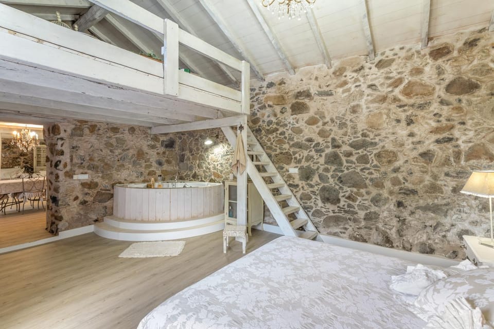 Property building, Bathroom, Living room