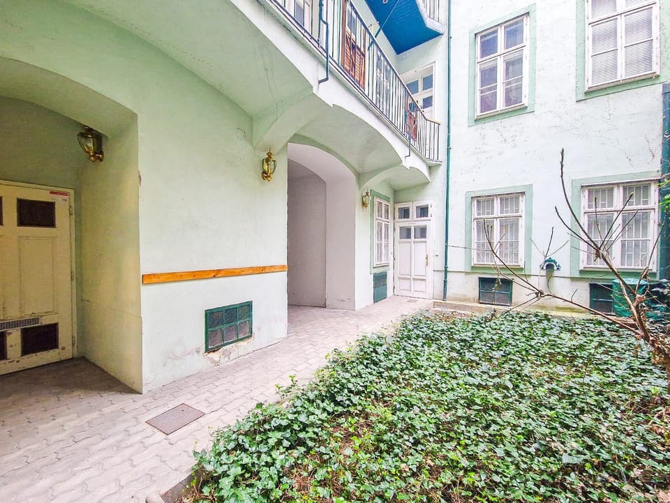 Property building, Garden view