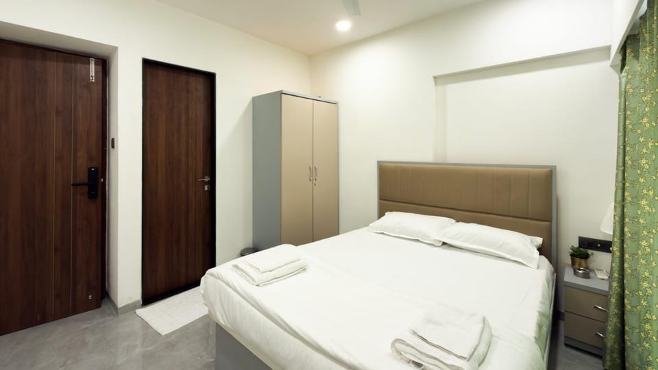Bed, Bedroom, wardrobe