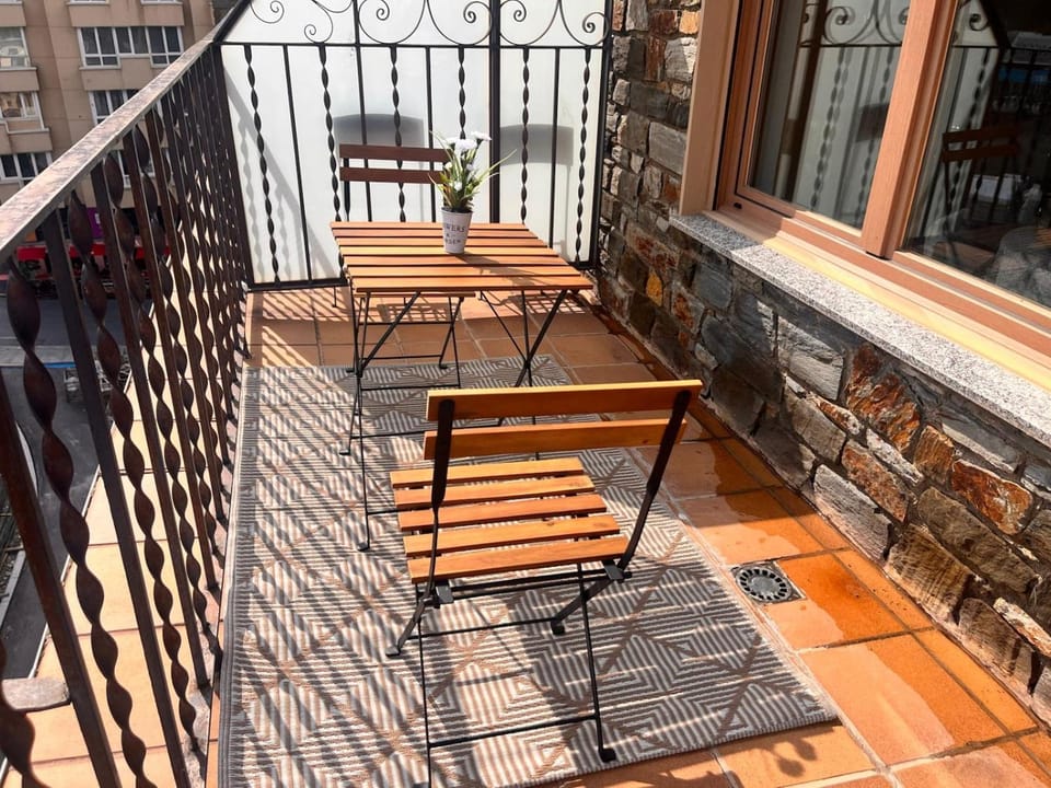 ATICO con TERRAZA y VISTAS a pistas edificio MAIA Apartment in El Pas de la Casa