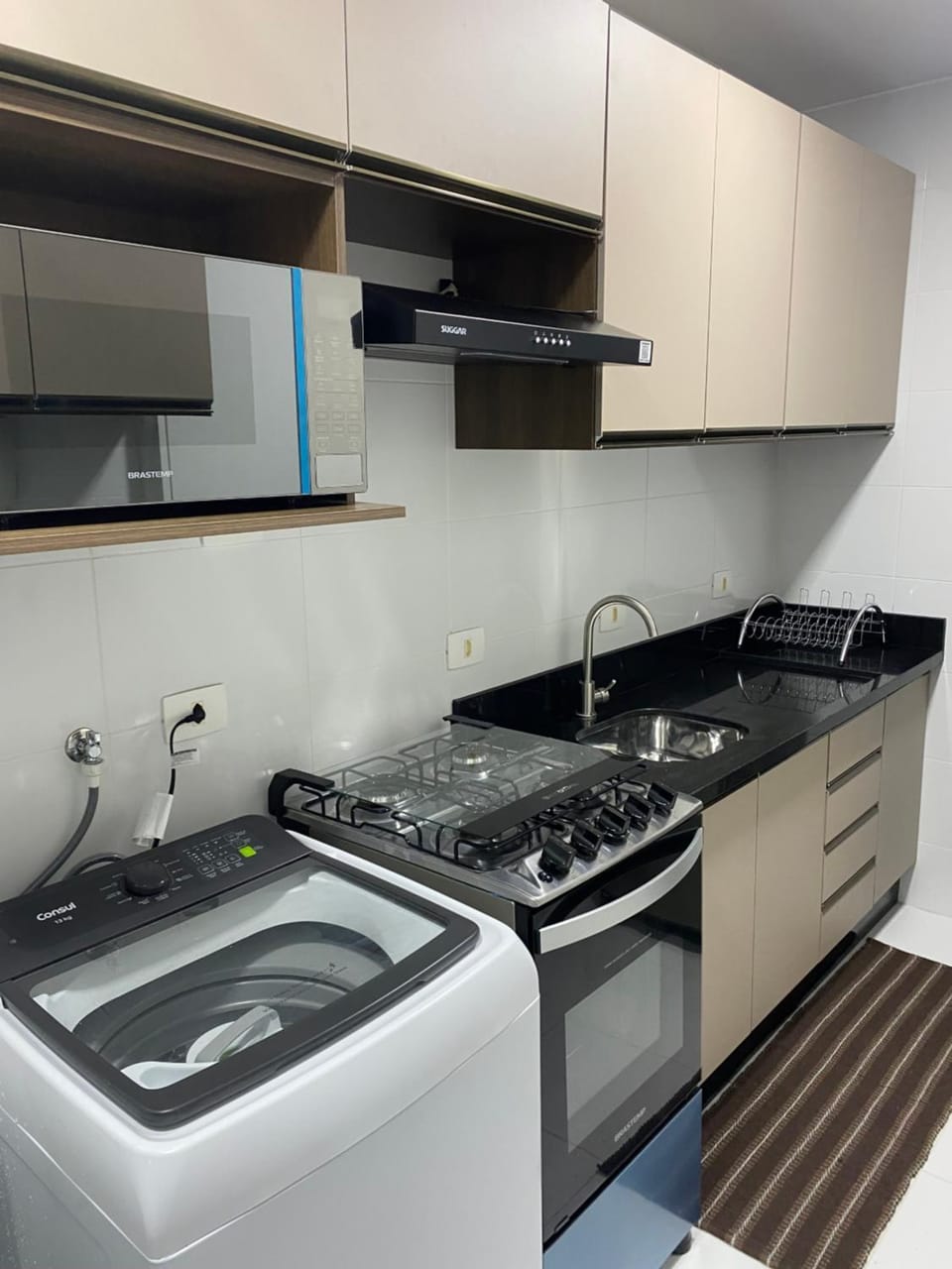 Curitiba Apto 2 dorm com garagem 102 Portão Apartment in Curitiba