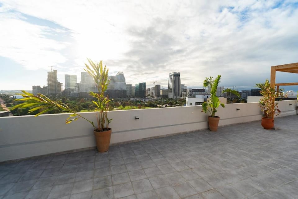 Modern & chic studio in Anfa Park, Fast Wifi Apartment in Casablanca