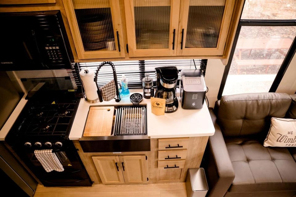 Luxurious Boutique Tiny House for a Relaxing Getaway in Wimberley, Texas House in Wimberley
