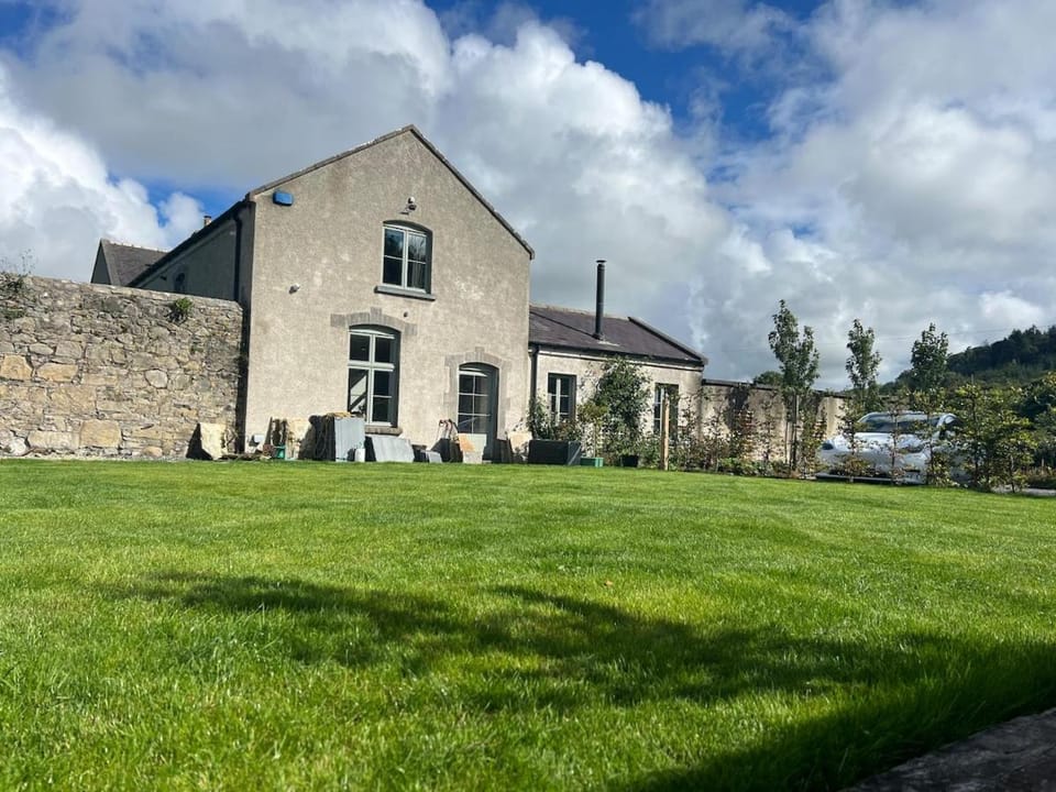 Strandhill stables with wood-fired sauna Apartment in County Sligo