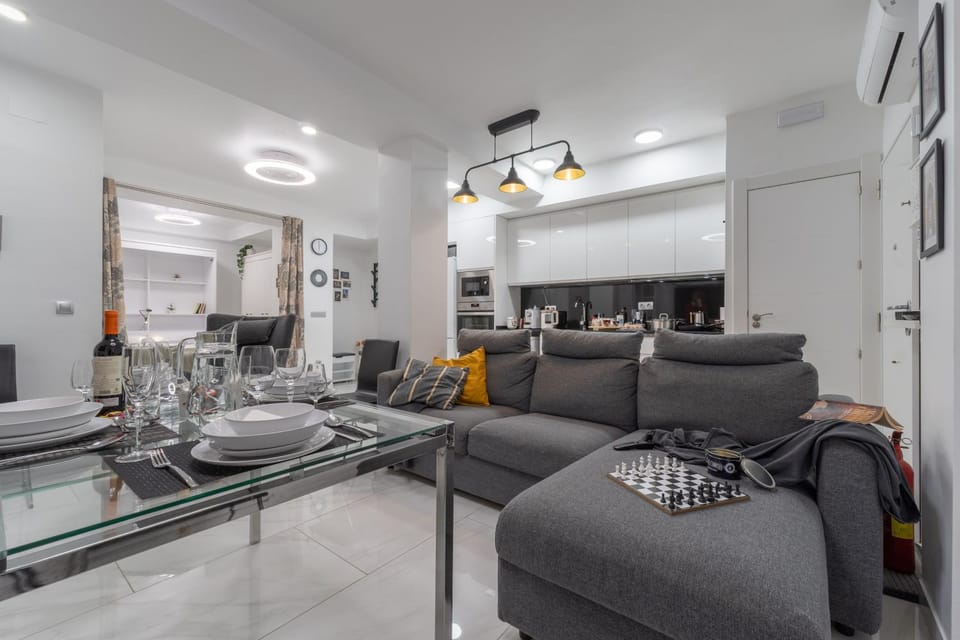 Kitchen or kitchenette, Living room, Dining area