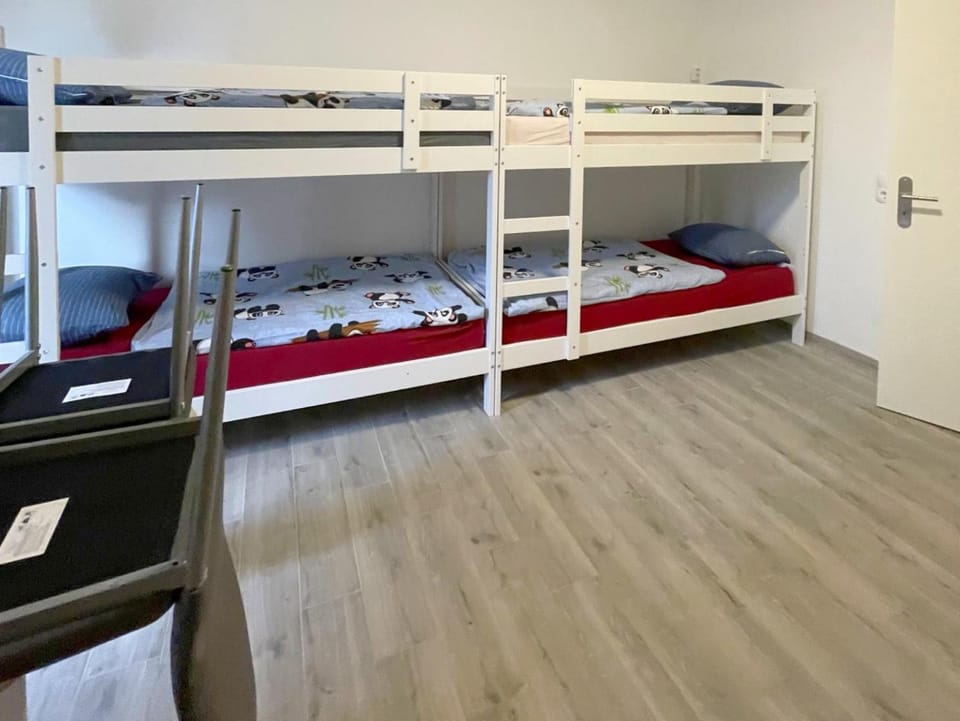 Photo of the whole room, bunk bed